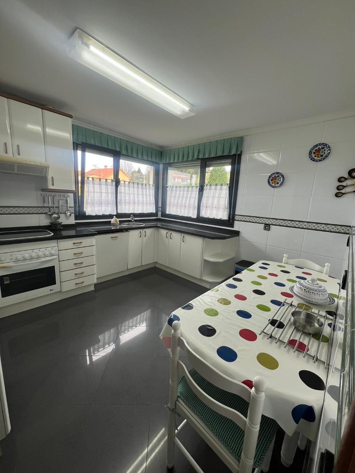Gestiona2R- Casa Grande En El Centro De Llanesヴィラ エクステリア 写真